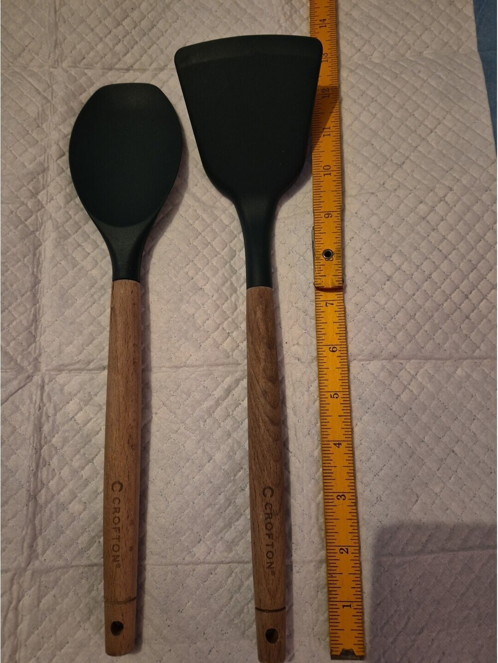 CROFTON 2 Piece Set Of Kitchen WOOD & SILICONE Utensils, Green Color 12"×3"